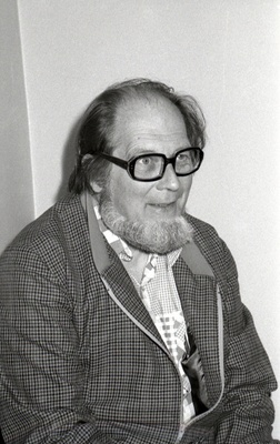 Kirjanik Jaan Kross.  similar photo