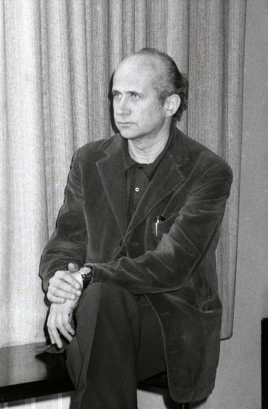 Kirjanik Ardi Liives.