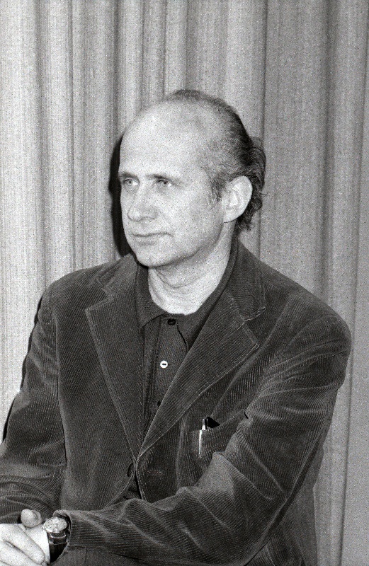 Kirjanik Ardi Liives.