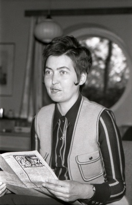 Kirjanik Aimée Beekman.  similar photo