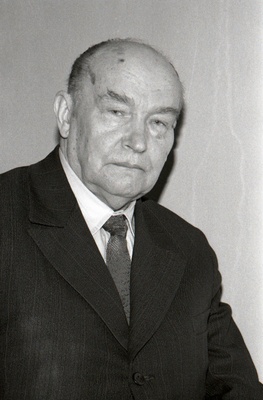 Rahvaluuleteadlane Richard Viidalepp.  similar photo