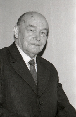 Rahvaluuleteadlane Richard Viidalepp.  similar photo