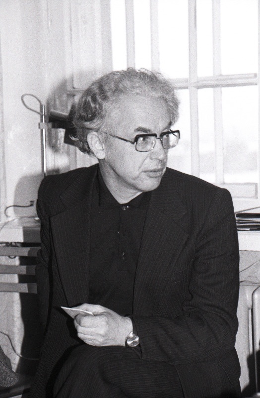 Maletaja, maleajaloolane, maleajakirjanik Valter Heuer.