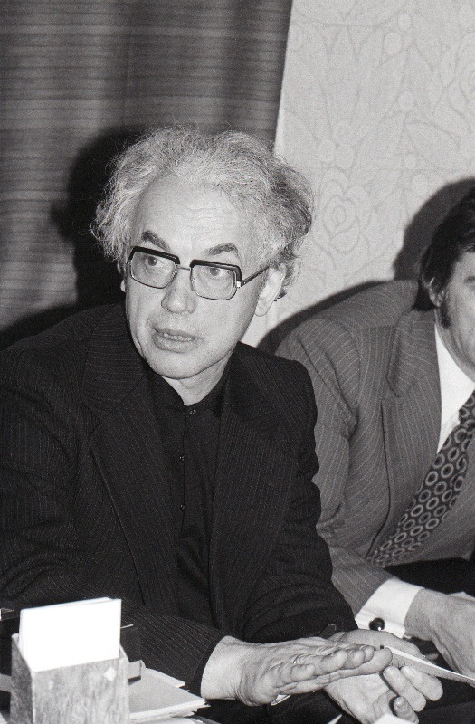 Maletaja, maleajaloolane, maleajakirjanik Valter Heuer.