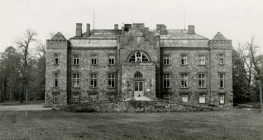 Kalvi mõis, fassaadivaade