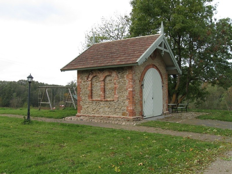 Kalvi Manor Weighthouse, 19th-20th century