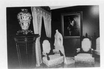 Kunstnik K. Raua Majamuuseumi sisevaade.  duplicate photo