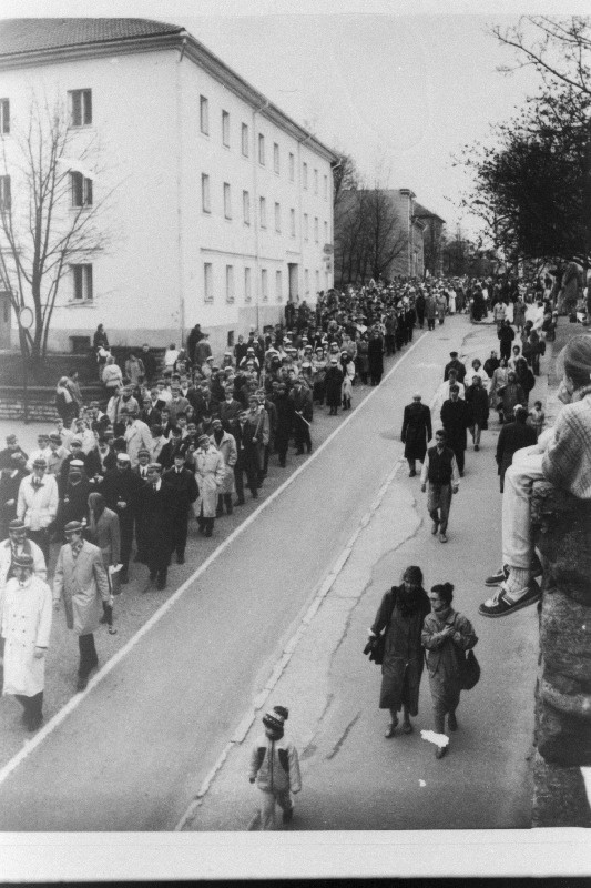 Tartu Ülikooli üliõpilaste volbripeo rongkäik.