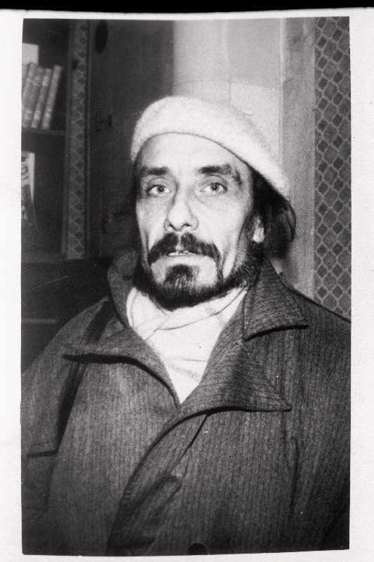 Kirjanik Paul-Eerik Rumma.