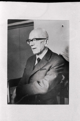 Kunstiajaloolane professor Voldemar Vaga.  duplicate photo