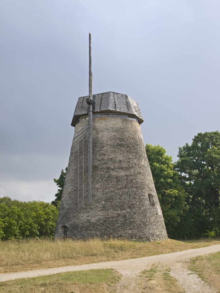 Rakvere Vallimäe windmill 2 - Vallimäe windmill, Rakvere, Lääne-Virumaa, Estonia