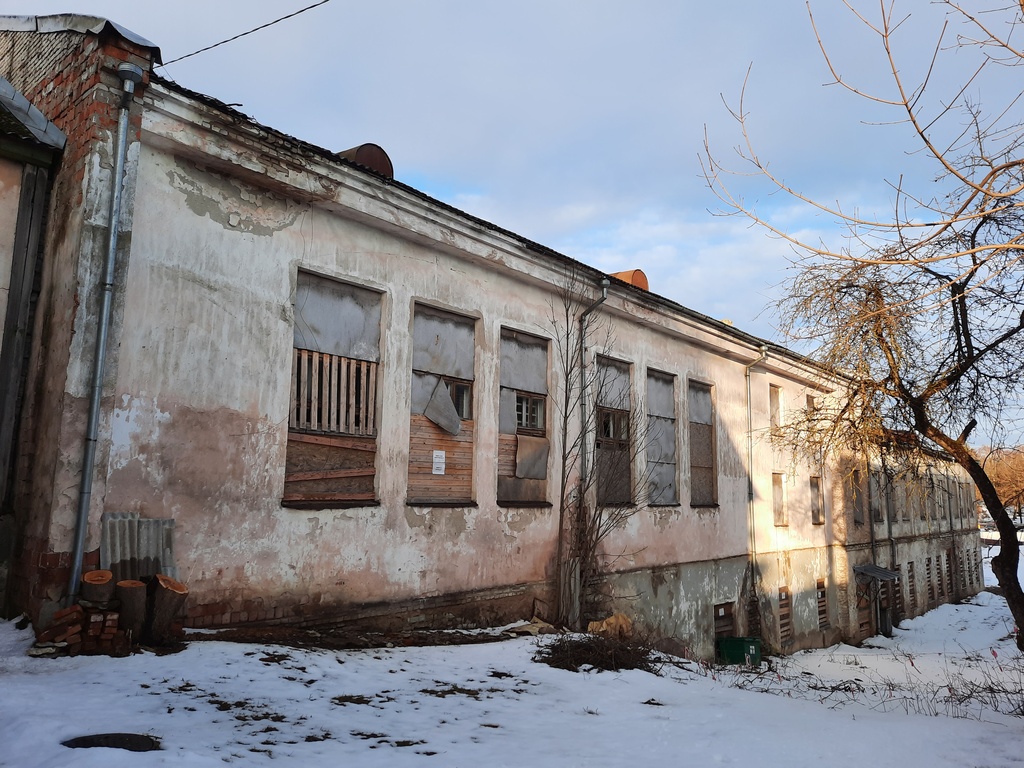 Pikk tänav 29, Rakvere (2) - Building at Pikk street 29 in Rakvere. Former school building