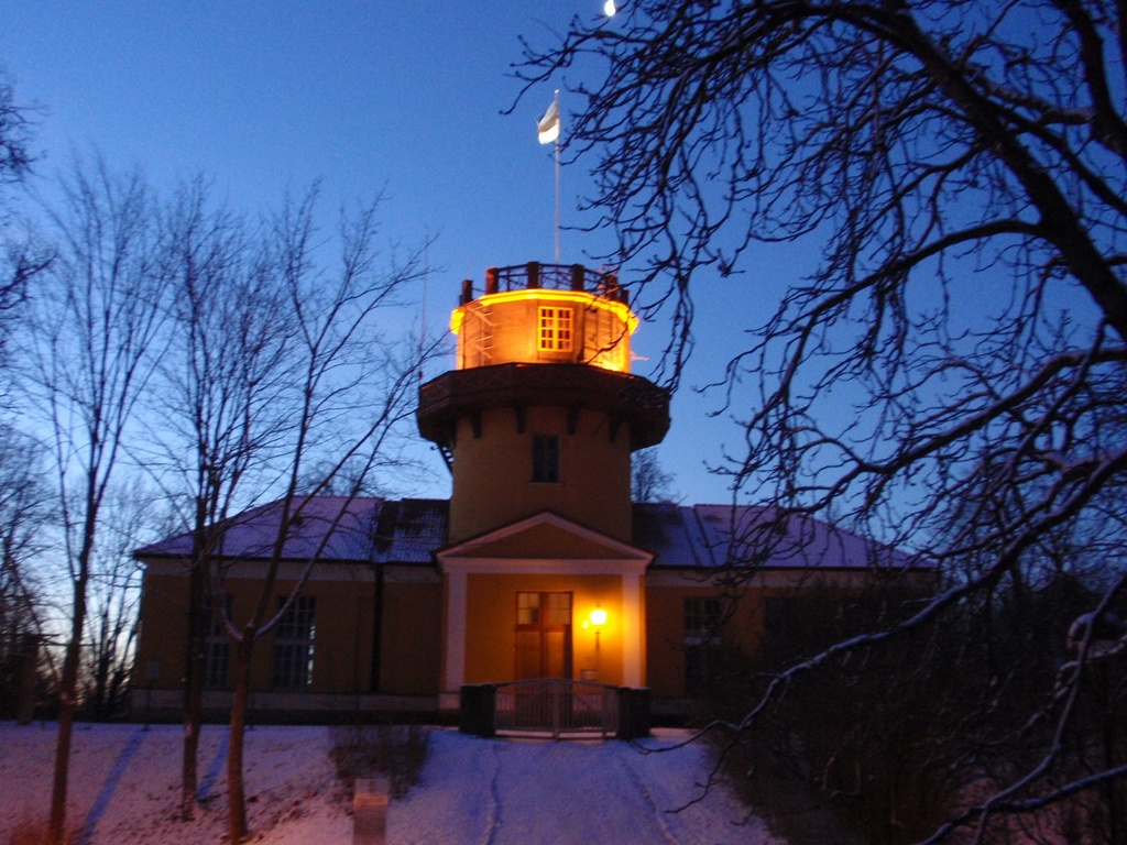 Tartu observatory 21-11-2008 - Tartu Observatory on Toomemägi, 2008.