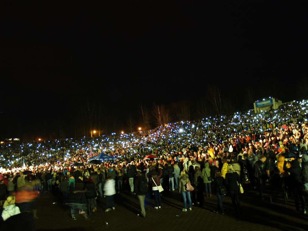 Öölaulupidu Tartu Laululaval - Öölaulupidu. Tartu Kevadpäevad 2013. Tartu Laululava.