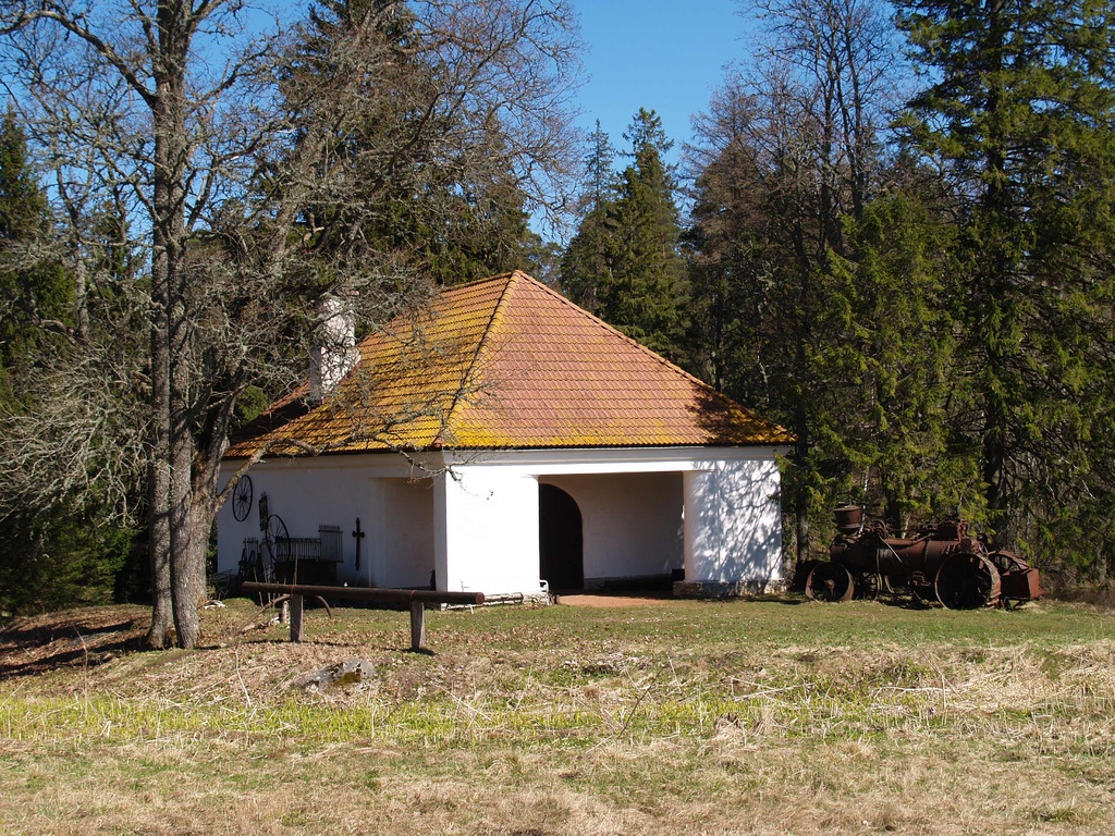 Palmse manor, smithy - Palmse mõisa sepikoda.