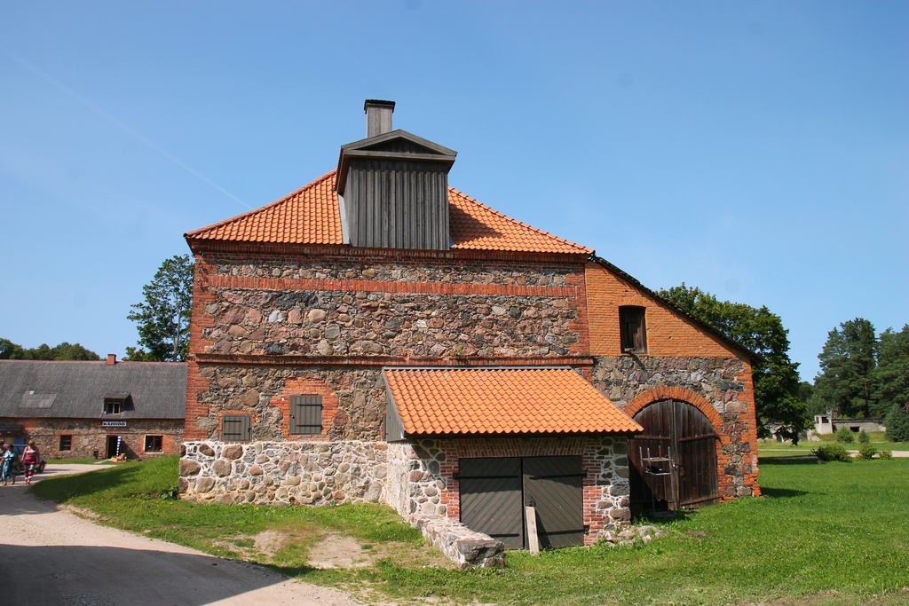 Alatskivi, 2015 (03) - This is a photo of cultural heritage monument of Estonia number