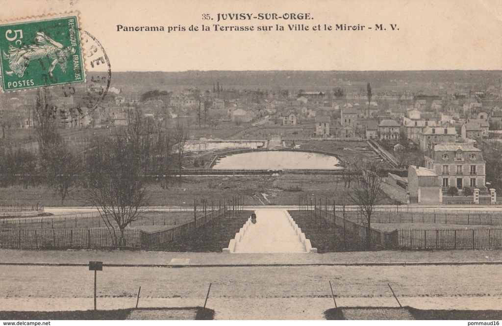 Juvisy-sur-Orge - Panoramique pris de la Terrasse sur la Ville et le Miroir - M. V.