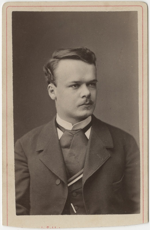 Korporatsiooni "Livonia" liige Ernst Krannhals, portreefoto