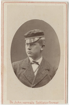 Korporatsiooni "Livonia" liige Nikolai von Ertzsdorff-Kupffer, portreefoto  duplicate photo