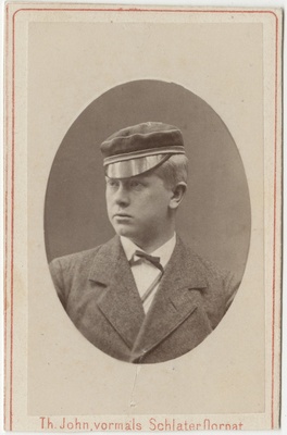 Korporatsiooni "Livonia" liige Nikolai von Ertzsdorff-Kupffer, portreefoto  duplicate photo