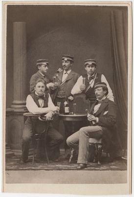 Osa korporatsiooni "Livonia" 1880. a II semestri värvicoetusest, grupifoto  duplicate photo