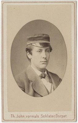 Korporatsiooni "Livonia" liige Alexander Blessig, portreefoto  duplicate photo