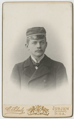 Korporatsiooni "Livonia" liige Roman von Helmersen, portreefoto  duplicate photo