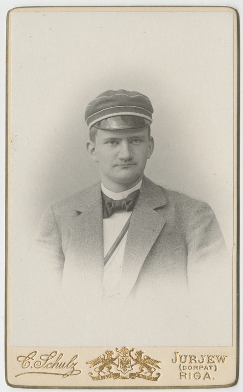 Korporatsiooni "Livonia" liige parun Friedrich Ungern-Sternberg, portreefoto