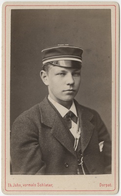 Korporatsiooni "Livonia" liige Bernhard Loewen, portreefoto  duplicate photo