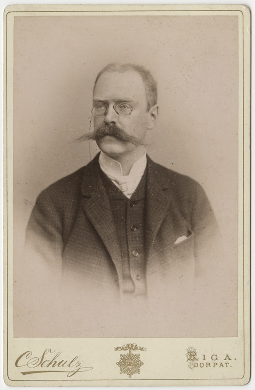 Korporatsiooni "Livonia" liige Adolph von Wulf, portreefoto