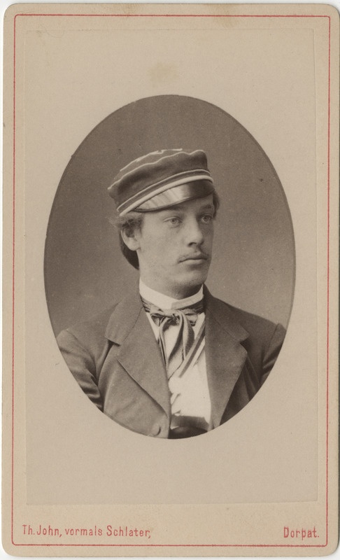 Korporatsiooni "Livonia" liige Ernst von Hirschheydt, portreefoto