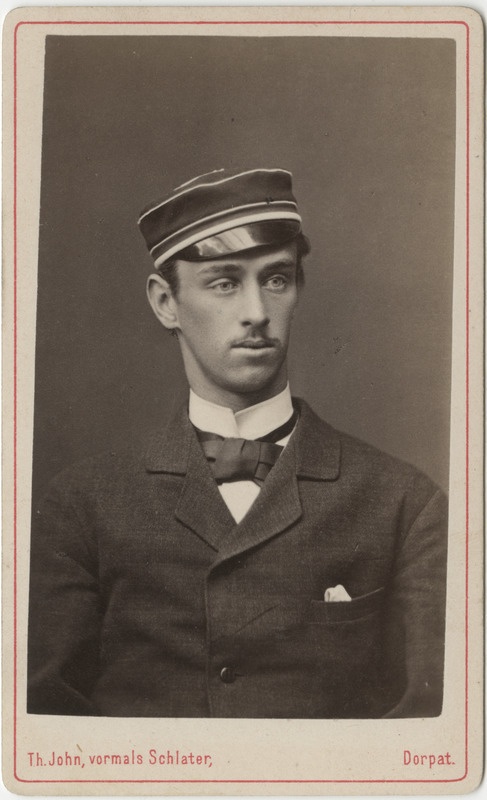 Korporatsiooni "Livonia" liige Arthur von Wolffeldt, portreefoto