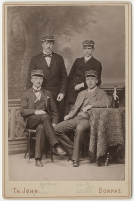 Osa korporatsiooni "Livonia" 1892. a I semestri värvicoetusest, grupifoto  duplicate photo
