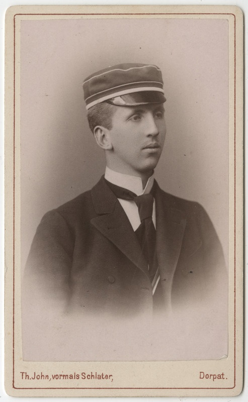 Korporatsiooni "Livonia" liige parun Hans Rosen, portreefoto