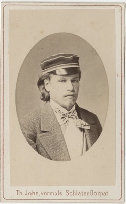 Koproratsiooni "Livonia" liige Friedrich Paulson, portreefoto  duplicate photo
