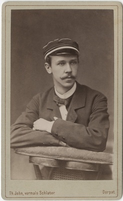 Korporatsiooni "Livonia" liige Richard von zur Mühlen, portreefoto  duplicate photo