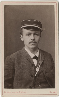 Korporatsiooni "Livonia" liige Alexander Ammon, portreefoto  duplicate photo