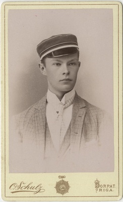 Korporatsiooni "Livonia" liige Karl von Derfelden, portreefoto  duplicate photo