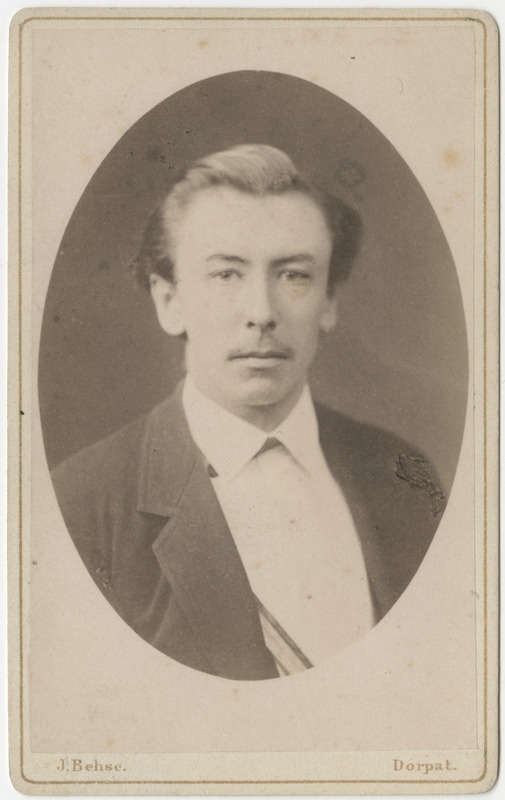 Korporatsiooni "Estonia" liige parun Otto Budberg, portreefoto