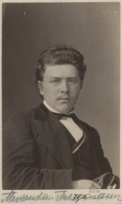 Korporatsiooni "Livonia" liige Alexander Treymann, portreefoto  duplicate photo