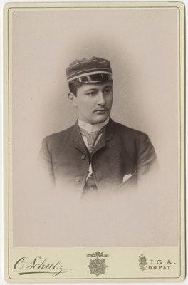 Korporatsiooni "Livonia" liige Richard von Hehn, portreefoto  duplicate photo