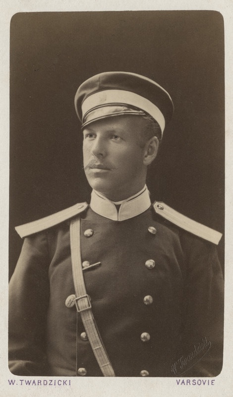 Korporatsiooni "Livonia" liige Harald von Gersdorff mundris, portreefoto