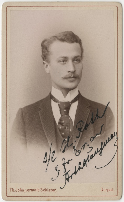 Korporatsiooni "Livonia" liige Arthur Hausmann, portreefoto