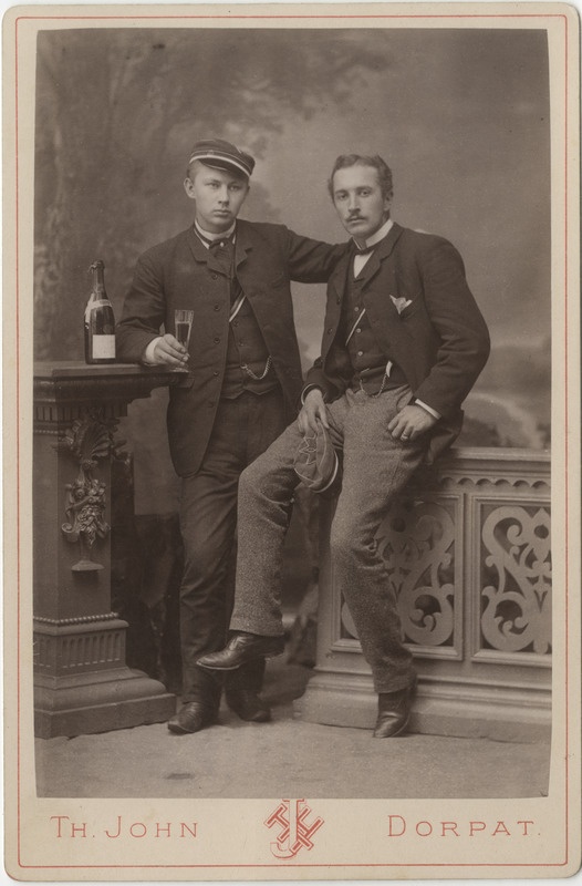 Korporatsiooni "Livonia" liikmed Friedrich Doll ja tema akadeemiline isa Ernst Sokolowski