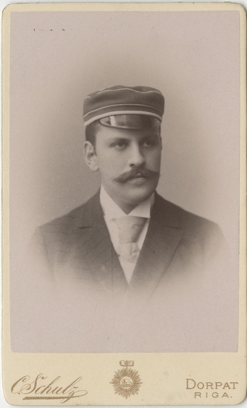 Korporatsiooni "Livonia" liige Walter von Holst, portreefoto