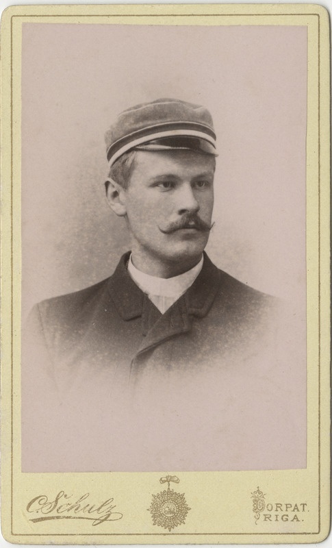 Korporatsiooni "Livonia" liige Gustav von Samson-Himmelstjerna, portreefoto