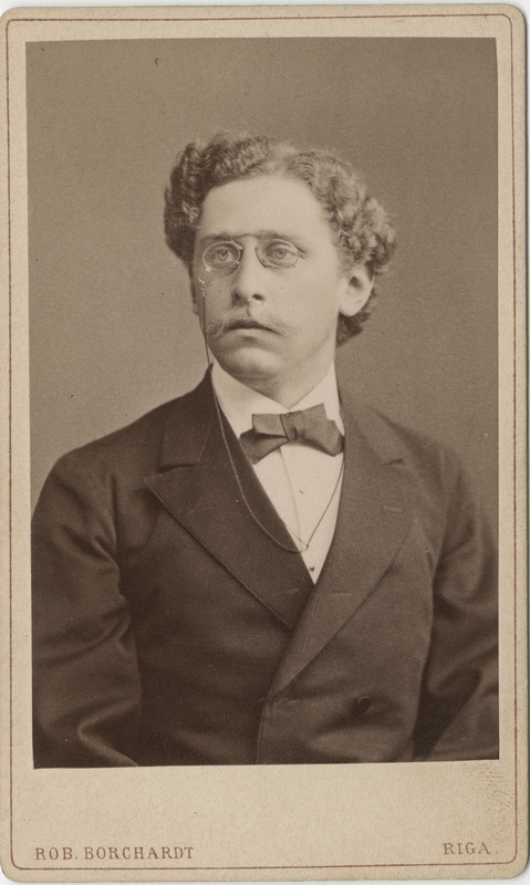 Üliõpilane parun Hildebert Tiesenhausen, portreefoto