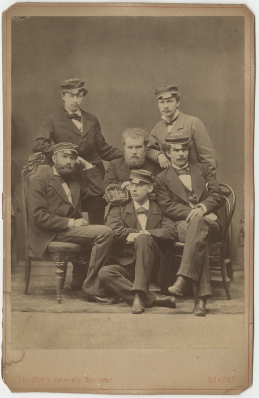 Osa korporatsiooni "Livonia" 1879. a I semestri värvicoetusest, portreefoto