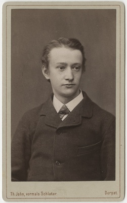 Üliõpilane Carl Schilling, portreefoto  duplicate photo