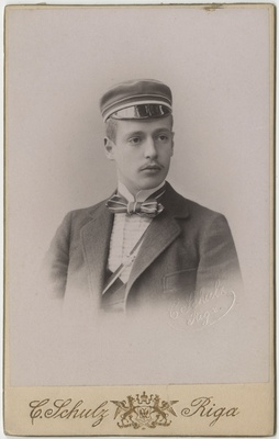 Korporatsiooni "Livonia" liige Manfred von Vegesack, portreefoto  duplicate photo